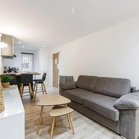 Charming 3-room Old 昂蒂布