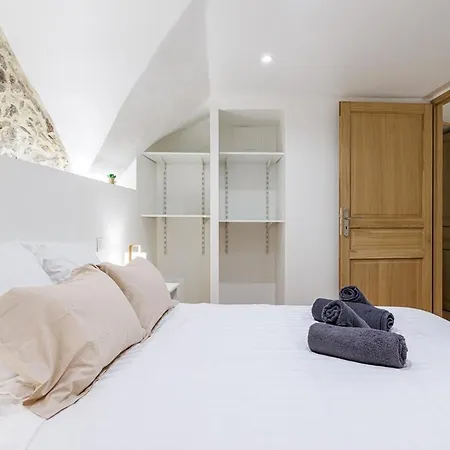 Charming 3-room Old 昂蒂布