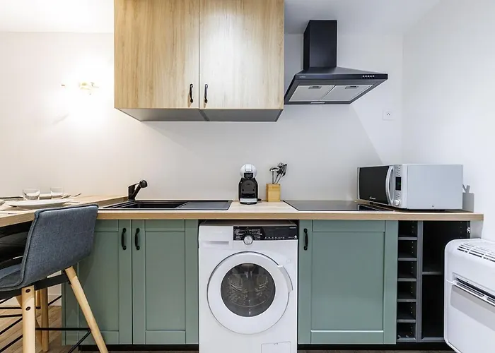 Charming 3-room Old Appartamento