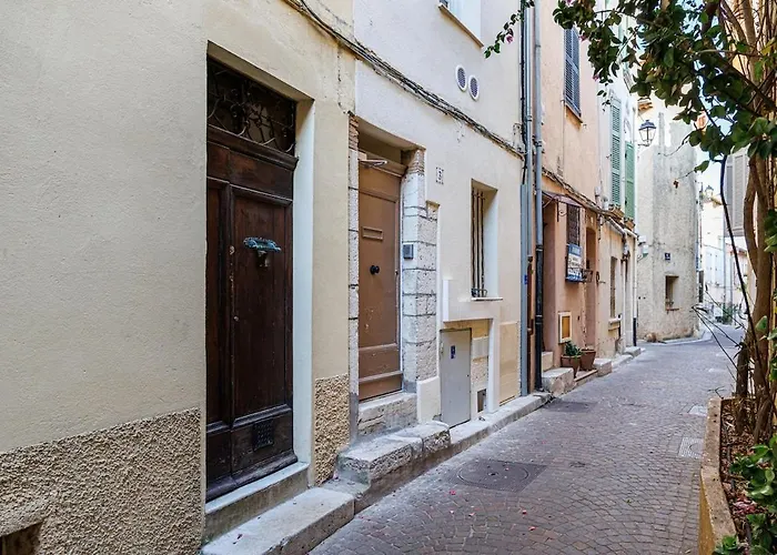 דירה Charming 3-room Old